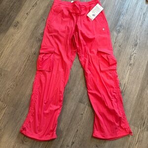 Dance Studio Relaxed-Fit Cargo Pants M